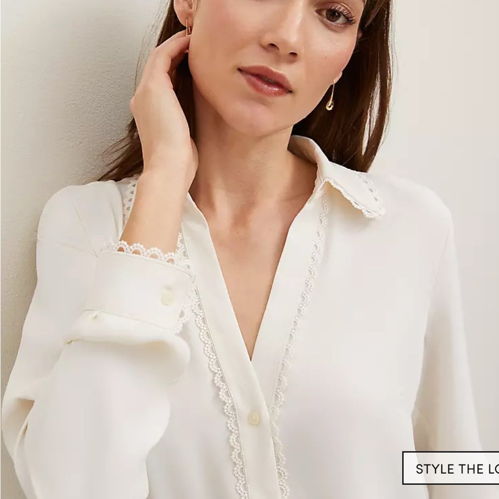 Ann Taylor - Brand new w/ tags - Essential Blouse - Lace Trim - ivory - XL